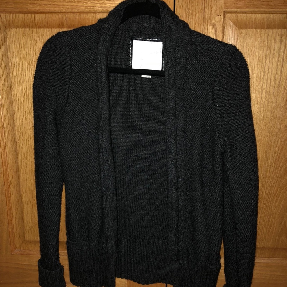American Eagle Cardigan